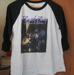 Prince 3/4 sleeve shirt. Size L